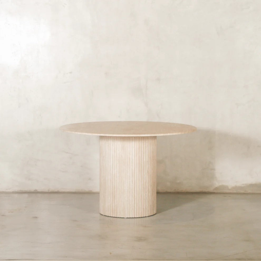 Mesa Skien blanca